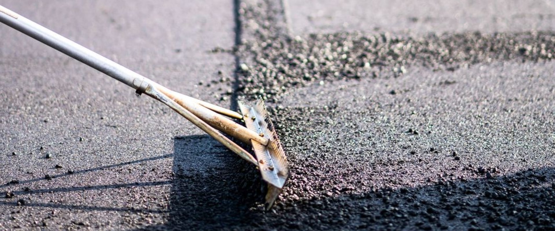 Paving Asphalt in Gresham, OR and Its Impact on Home Appraisal for Property Value